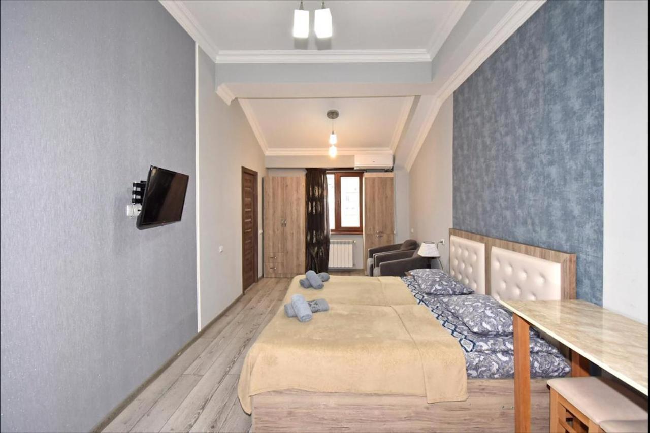 Modern Apartments And Tours Єреван Екстер'єр фото