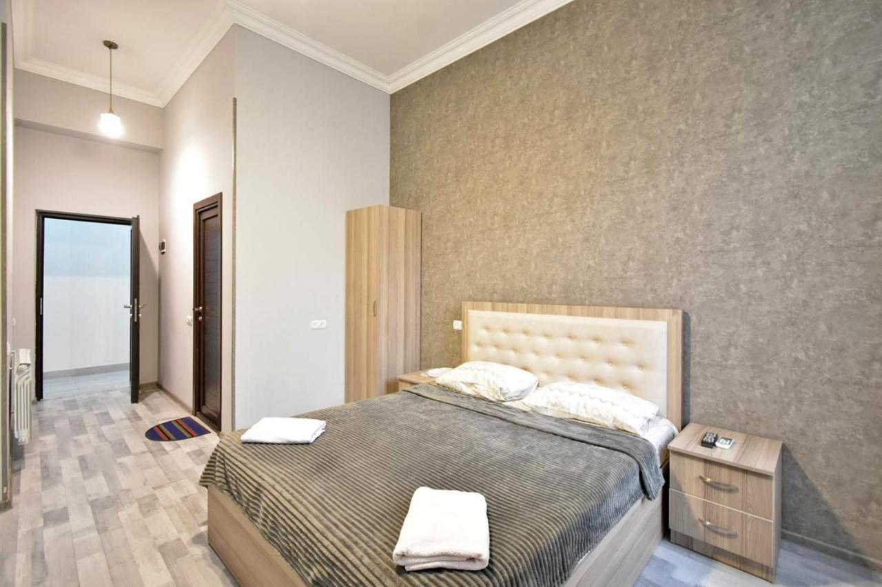 Modern Apartments And Tours Єреван Екстер'єр фото