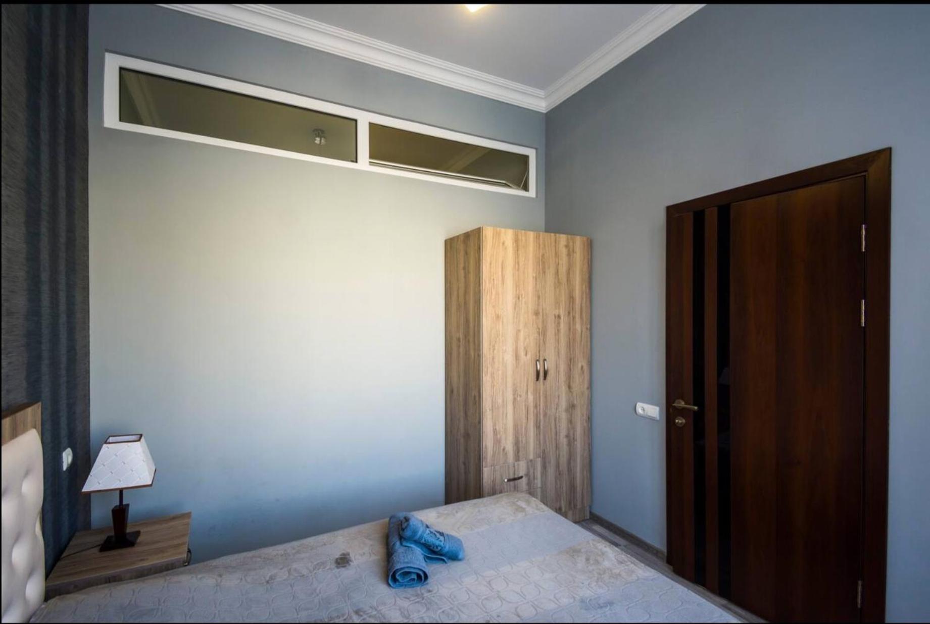 Modern Apartments And Tours Єреван Екстер'єр фото