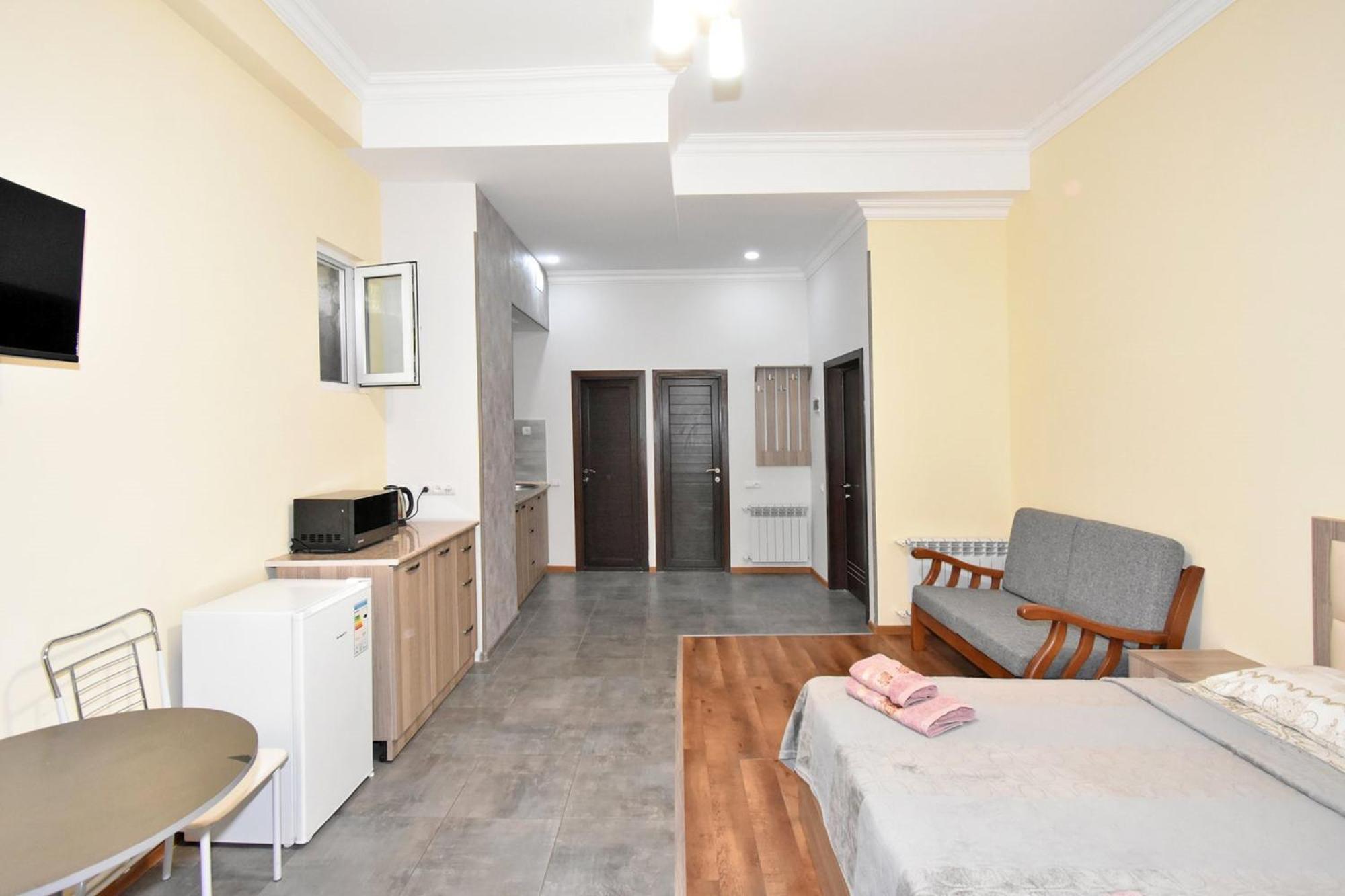 Modern Apartments And Tours Єреван Екстер'єр фото